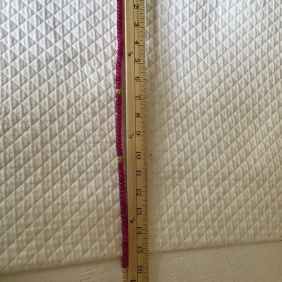 CAPUCINE DE WULF BERRY SINGLE STRAND NECKLACE PINK NWT - Picture 12 of 16